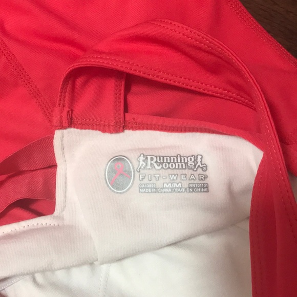 Athletic tank top - Picture 3 of 3